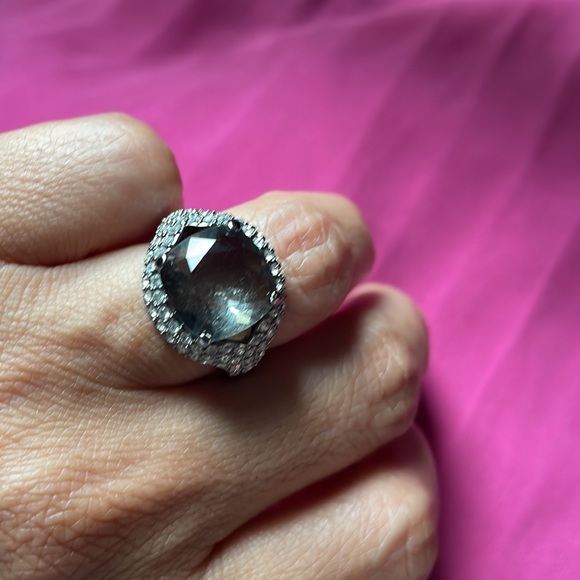 New! Swarovski ring - Picture 5 of 8